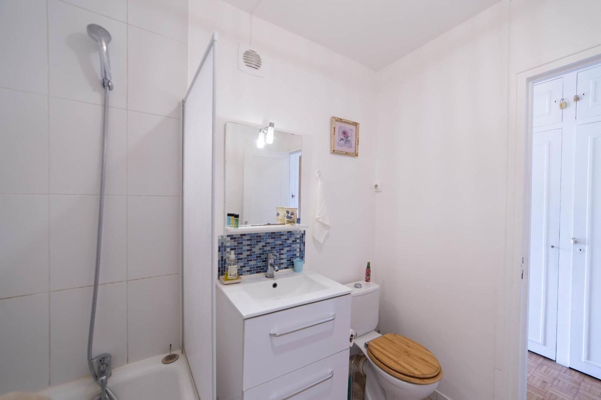 Appart Hotel - Le Nid - 25Min Paris Romainville Exteriör bild