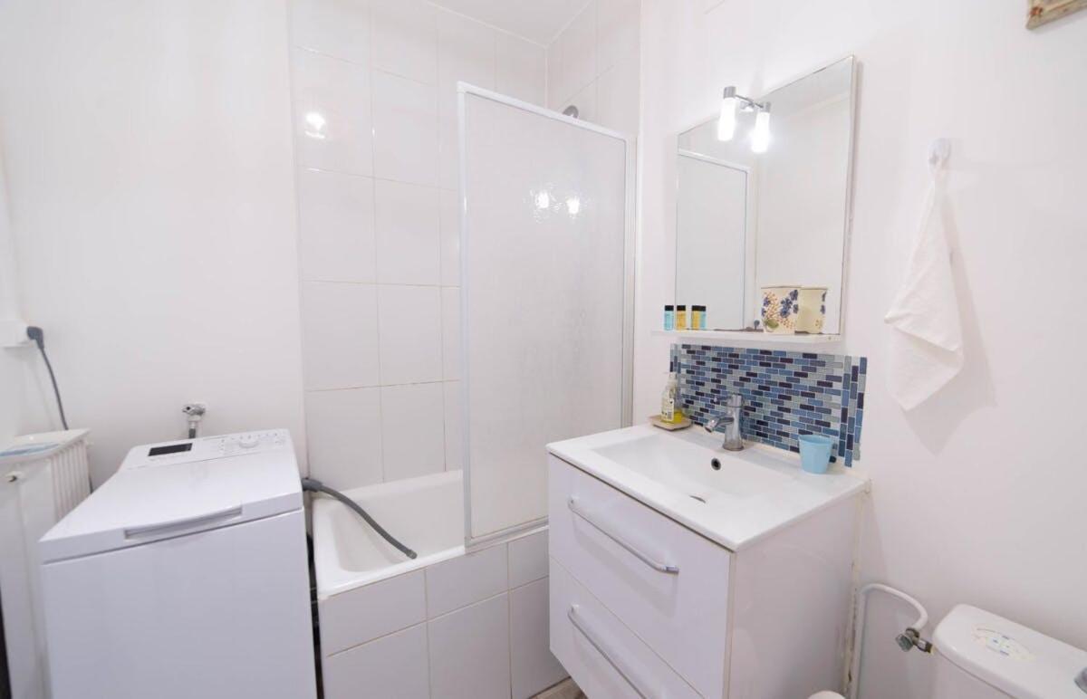Appart Hotel - Le Nid - 25Min Paris Romainville Exteriör bild